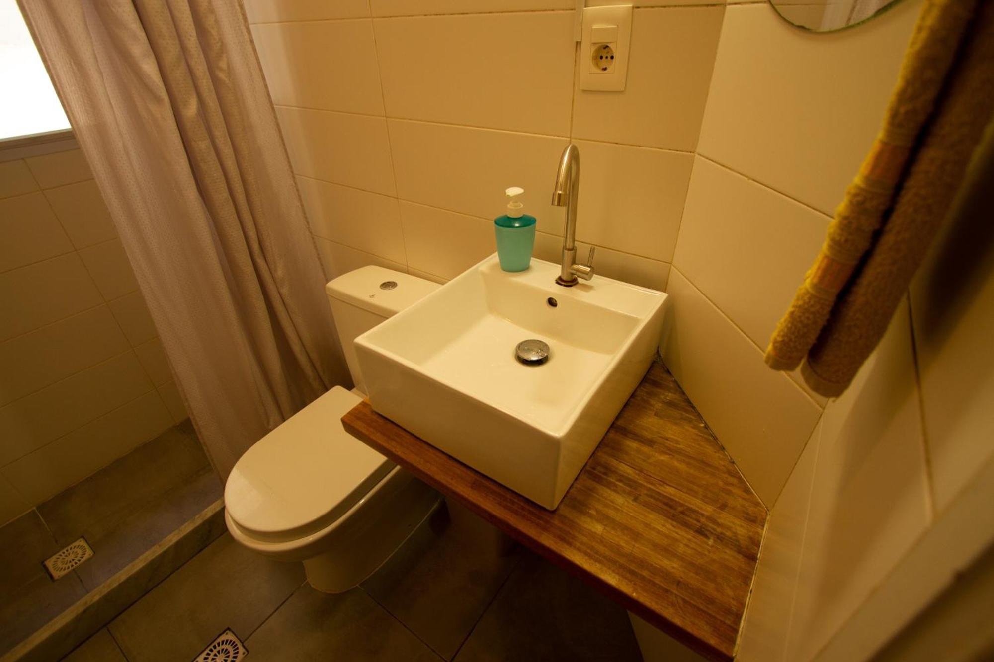 Yh Hostel Montevideo Extérieur photo
